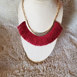 Fringe necklace